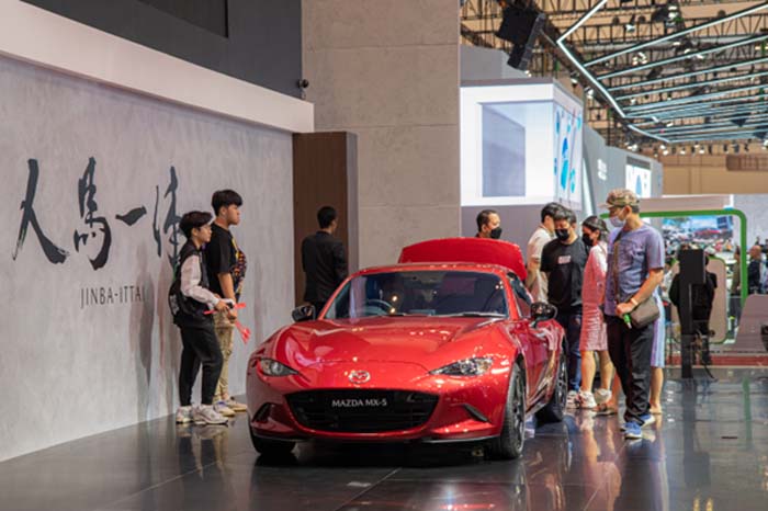 Naik 15% dari Tahun Sebelumnya, Mazda Catat 1.002 SPK di GIIAS 2023