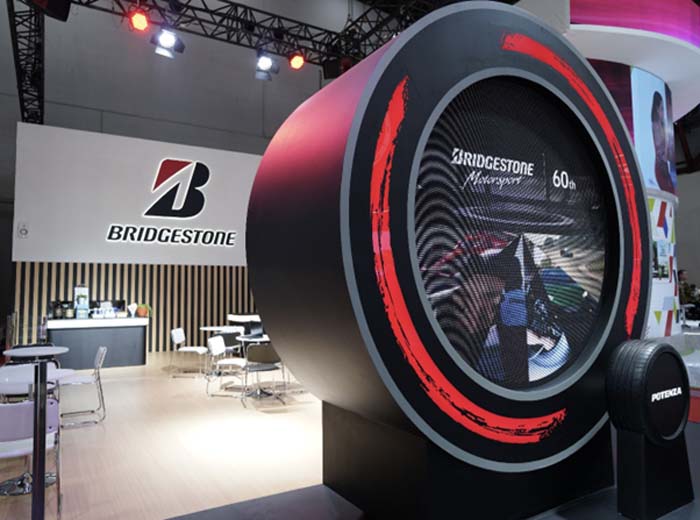 Hadir Sebagai Official Tire Partner di IIMS 2024, Bridgestone Tampilkan Karya Seni AI Generative Art dari Ban Mobil