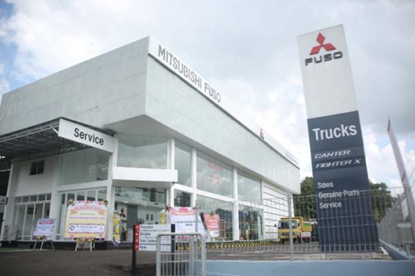 Mitsubishi Fuso Buka Diler Baru di Kota Ampah, Kalimantan Tengah